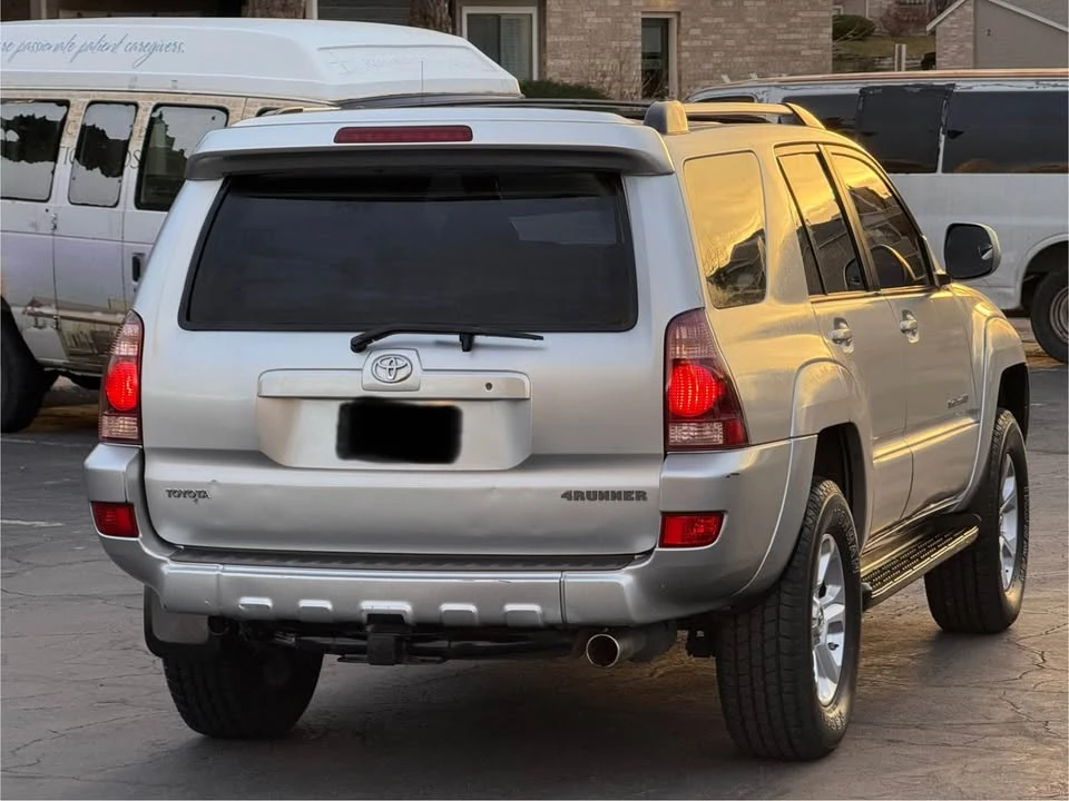 2005 Toyota 4Runner 4th Gen - Image 9 of 19