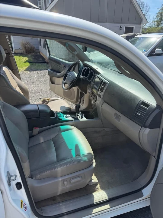 2005 Toyota 4Runner 4th Gen - Image 11 of 15
