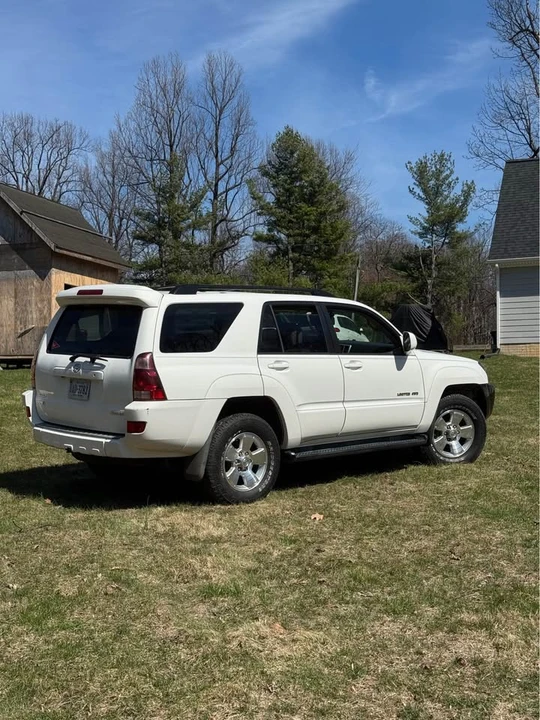 2005 Toyota 4Runner 4th Gen - Image 3 of 15