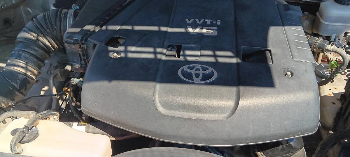2005 Toyota 4Runner - Image 3 of 10