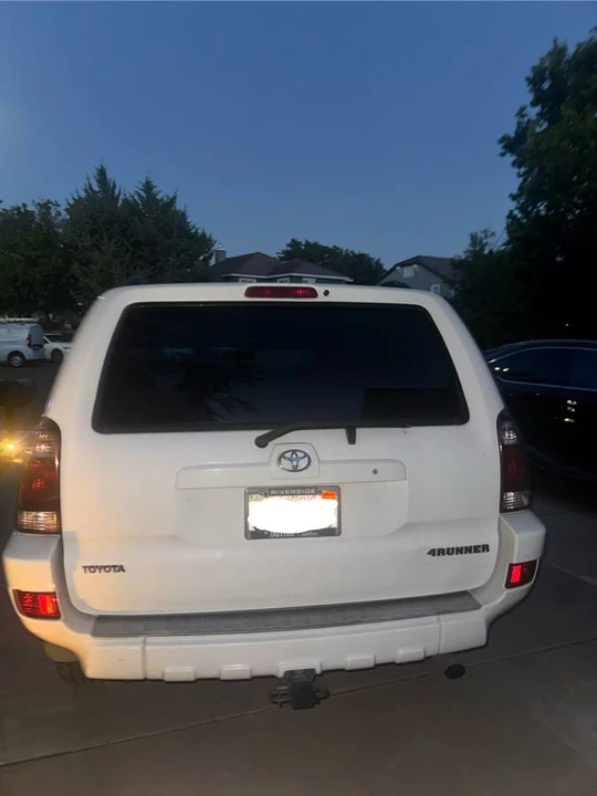 2005 Toyota 4Runner - Image 3 of 4