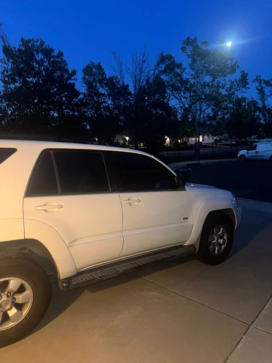 2005 Toyota 4Runner - Image 4 of 4
