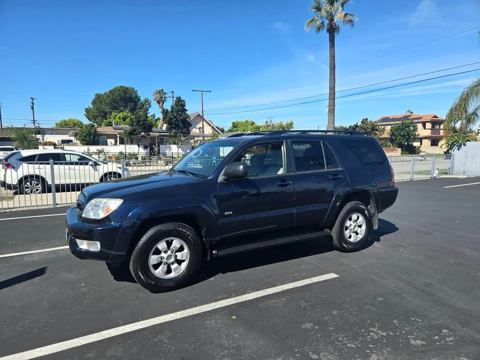 2005 Toyota 4Runner 4th Gen - Image 2 of 11