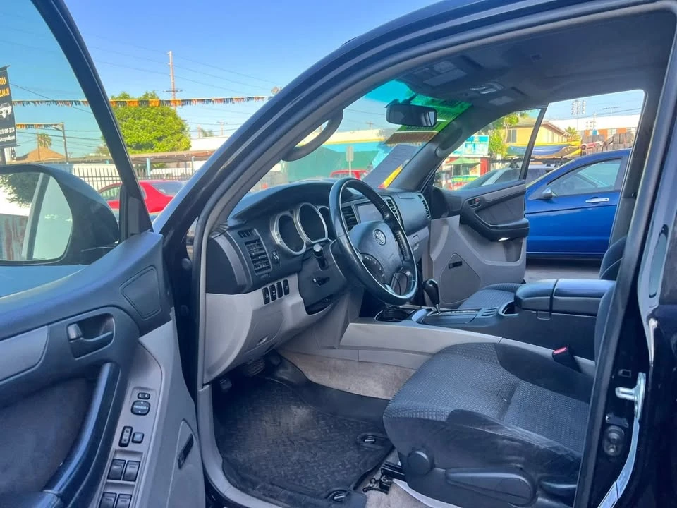 2005 Toyota 4Runner 4th Gen - Image 13 of 15