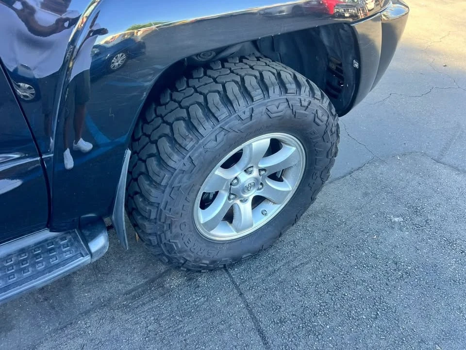 2005 Toyota 4Runner 4th Gen - Image 9 of 15