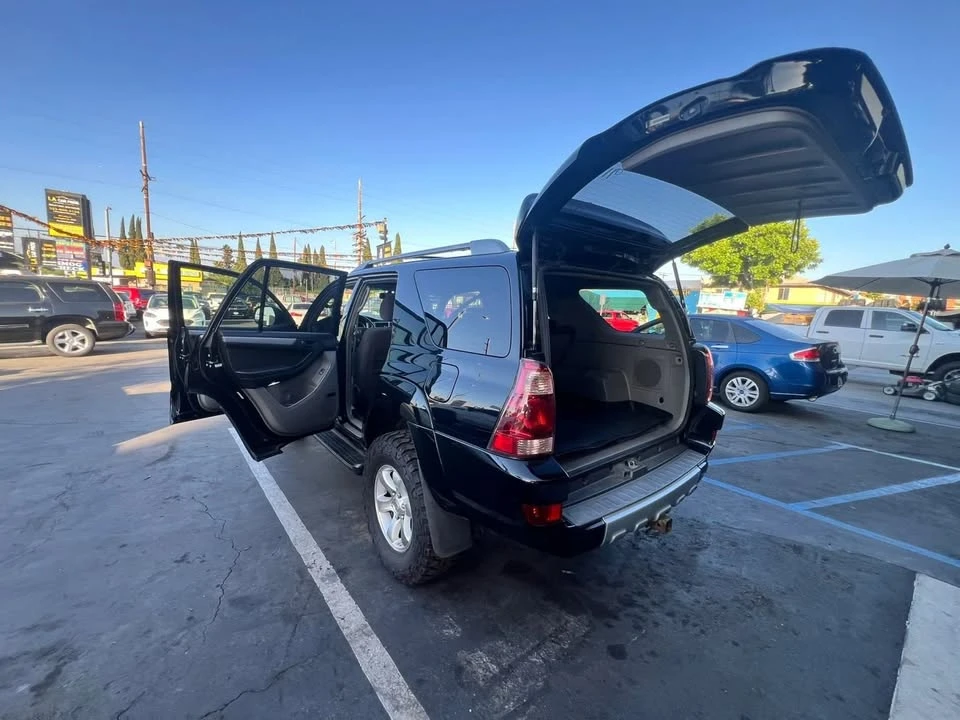 2005 Toyota 4Runner 4th Gen - Image 5 of 15