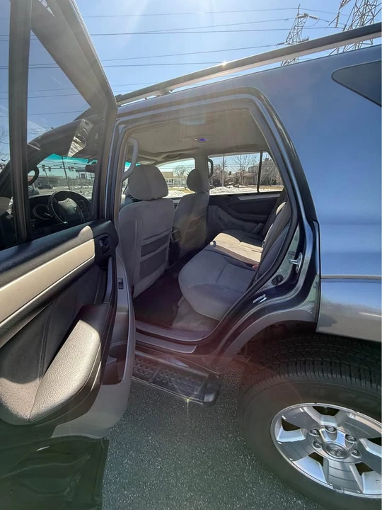 2005 Toyota 4Runner 4th Gen - Image 6 of 11