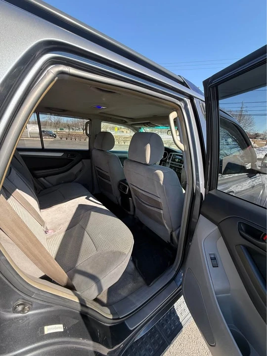 2005 Toyota 4Runner 4th Gen - Image 8 of 11
