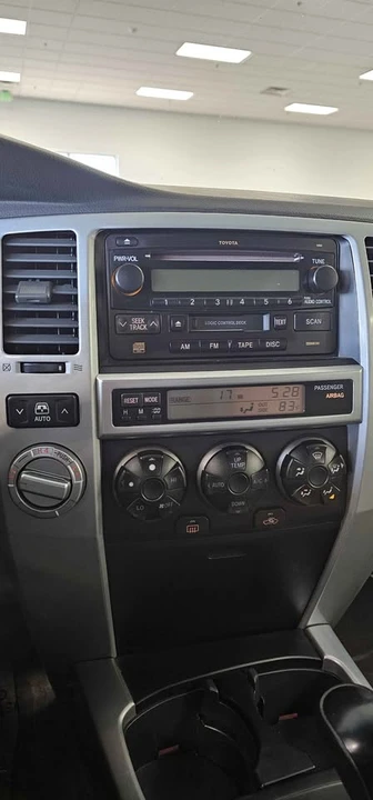 2005 Toyota 4Runner 4th Gen - Image 10 of 17