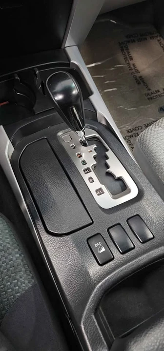 2005 Toyota 4Runner 4th Gen - Image 8 of 17