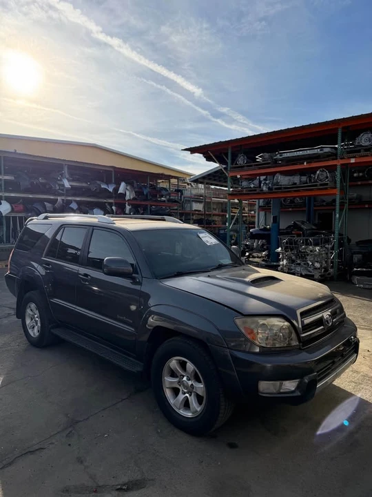 2005 Toyota 4Runner 4th Gen - Image 5 of 14