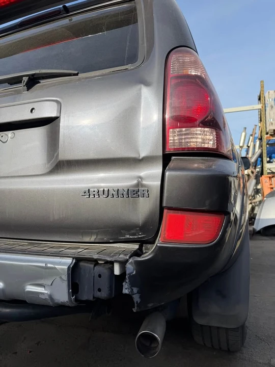 2005 Toyota 4Runner 4th Gen - Image 9 of 14