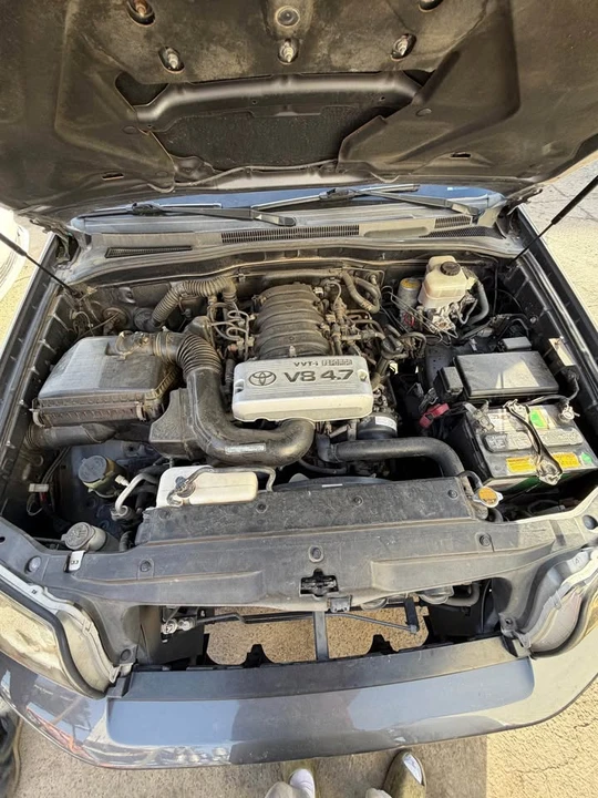 2005 Toyota 4Runner 4th Gen - Image 10 of 14