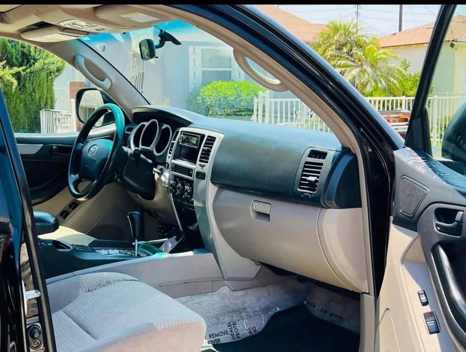 2005 Toyota 4Runner 4th Gen - Image 11 of 16