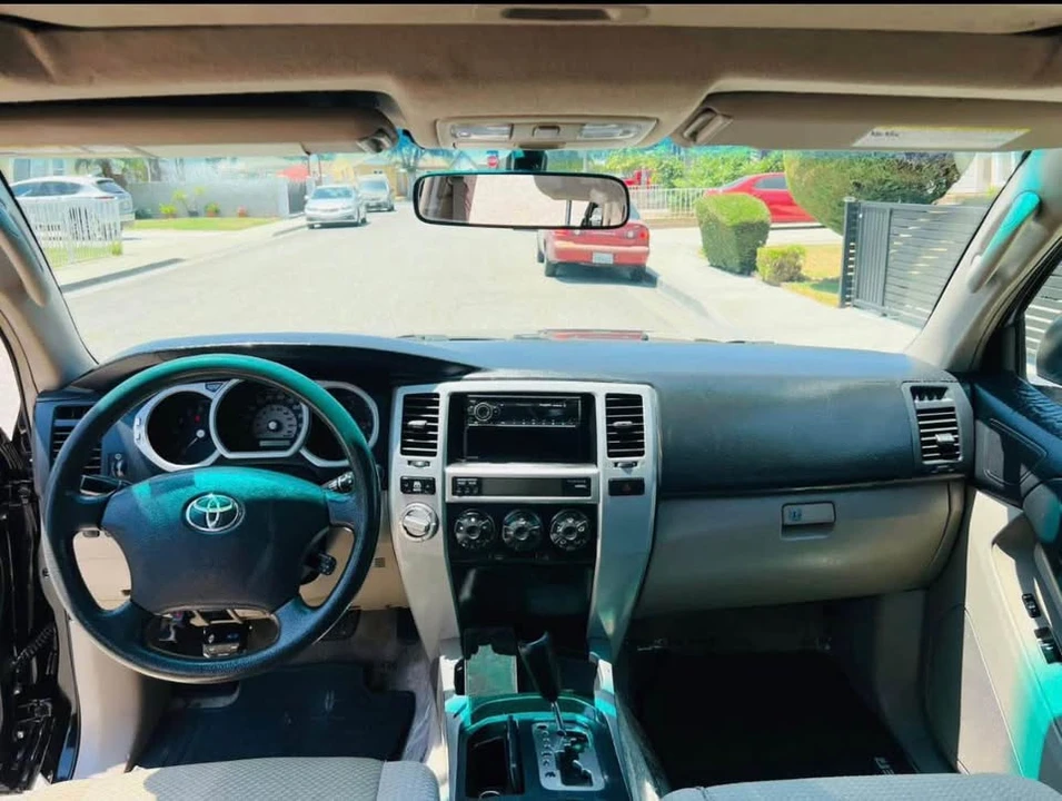 2005 Toyota 4Runner 4th Gen - Image 7 of 16