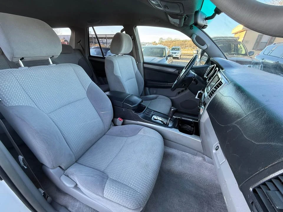 2005 Toyota 4Runner 4th Gen - Image 13 of 19