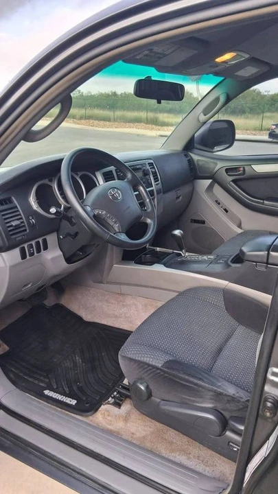2005 Toyota 4Runner 4th Gen - Image 18 of 21