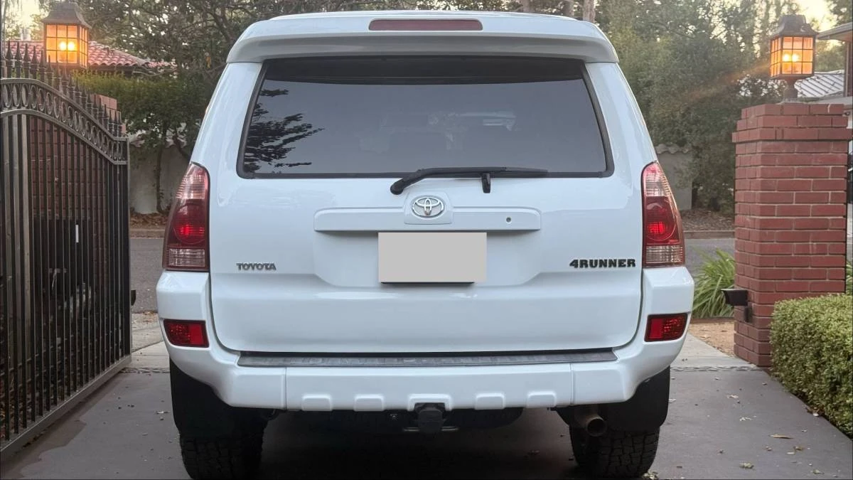 2005 Toyota 4Runner 4th Gen - Image 5 of 15