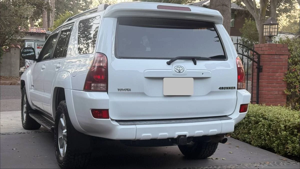 2005 Toyota 4Runner 4th Gen - Image 4 of 15