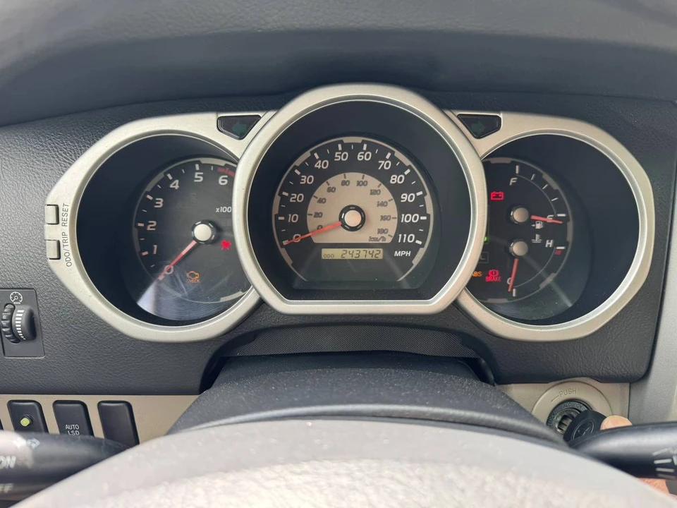 2005 Toyota 4Runner 4th Gen - Image 19 of 23
