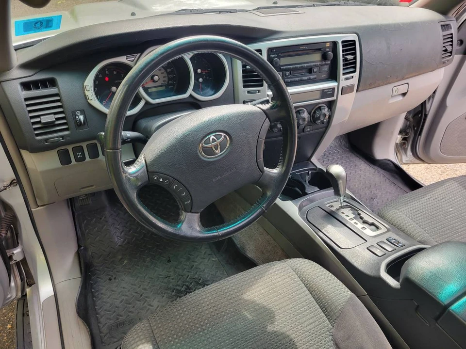 2005 Toyota 4Runner 4th Gen - Image 18 of 20
