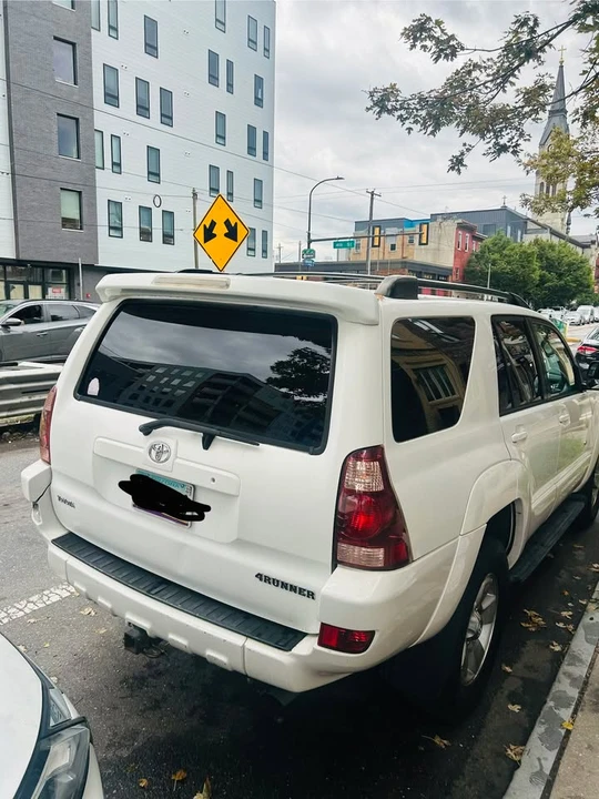 2005 Toyota 4Runner 4th Gen - Image 5 of 10