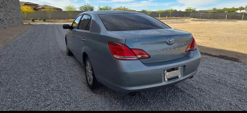 2005 Toyota Avalon 3rd Gen - Image 8 of 16