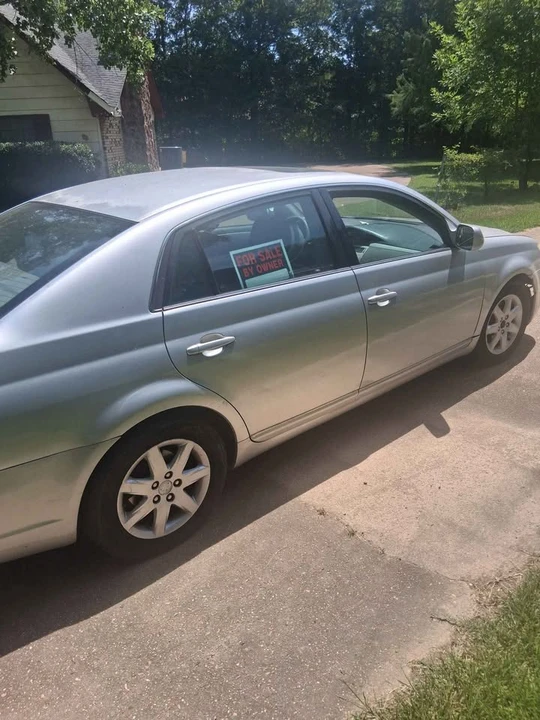2005 Toyota Avalon 3rd Gen - Image 3 of 3