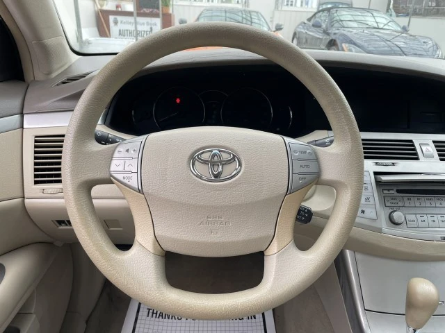 2005 Toyota Avalon 3rd Gen - Image 31 of 31