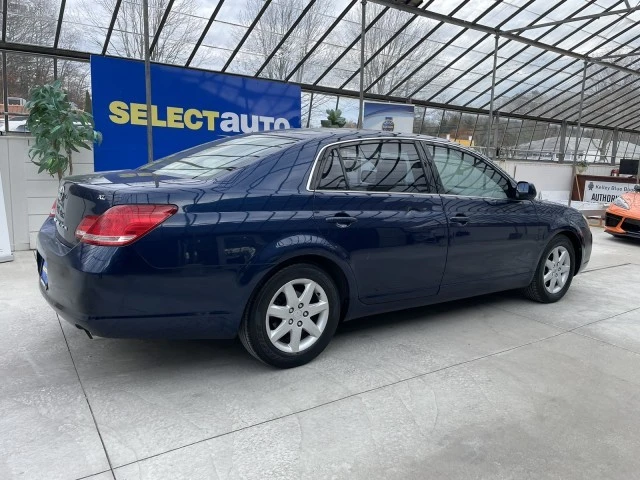 2005 Toyota Avalon 3rd Gen - Image 7 of 21