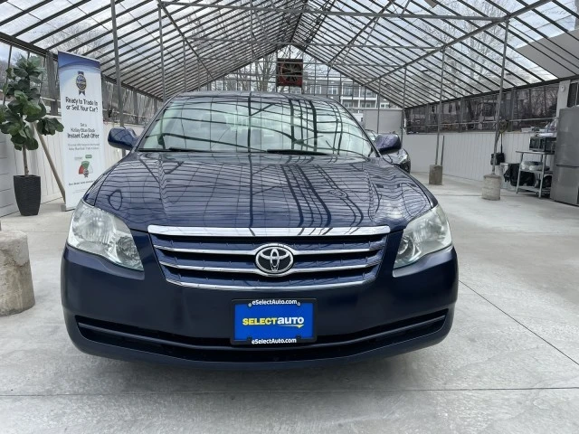 2005 Toyota Avalon 3rd Gen - Image 2 of 31