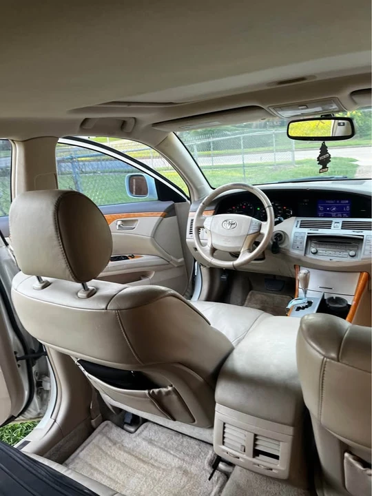 2005 Toyota Avalon 3rd Gen - Image 6 of 7