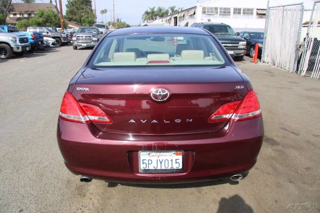2005 Toyota Avalon 3rd Gen - Image 6 of 21