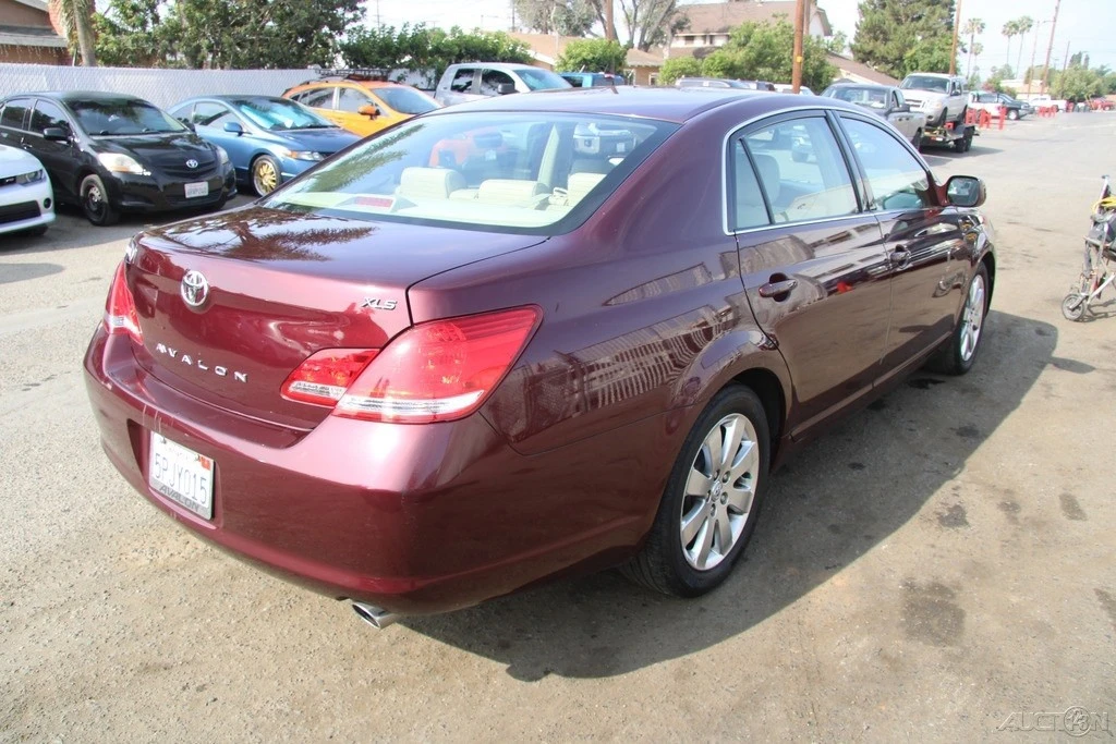 2005 Toyota Avalon 3rd Gen - Image 7 of 21