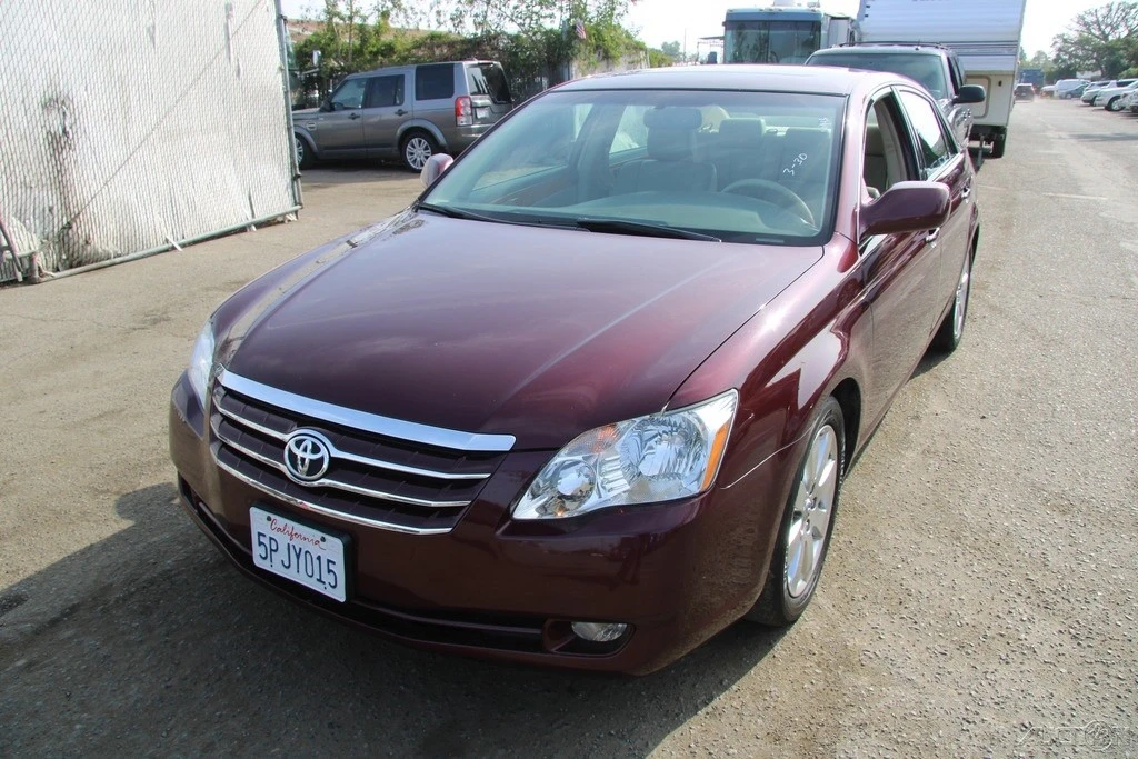 2005 Toyota Avalon 3rd Gen - Image 2 of 21