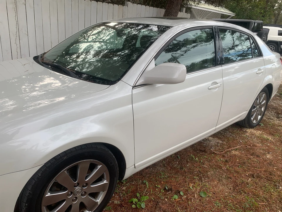 2005 Toyota Avalon 3rd Gen - Image 4 of 21