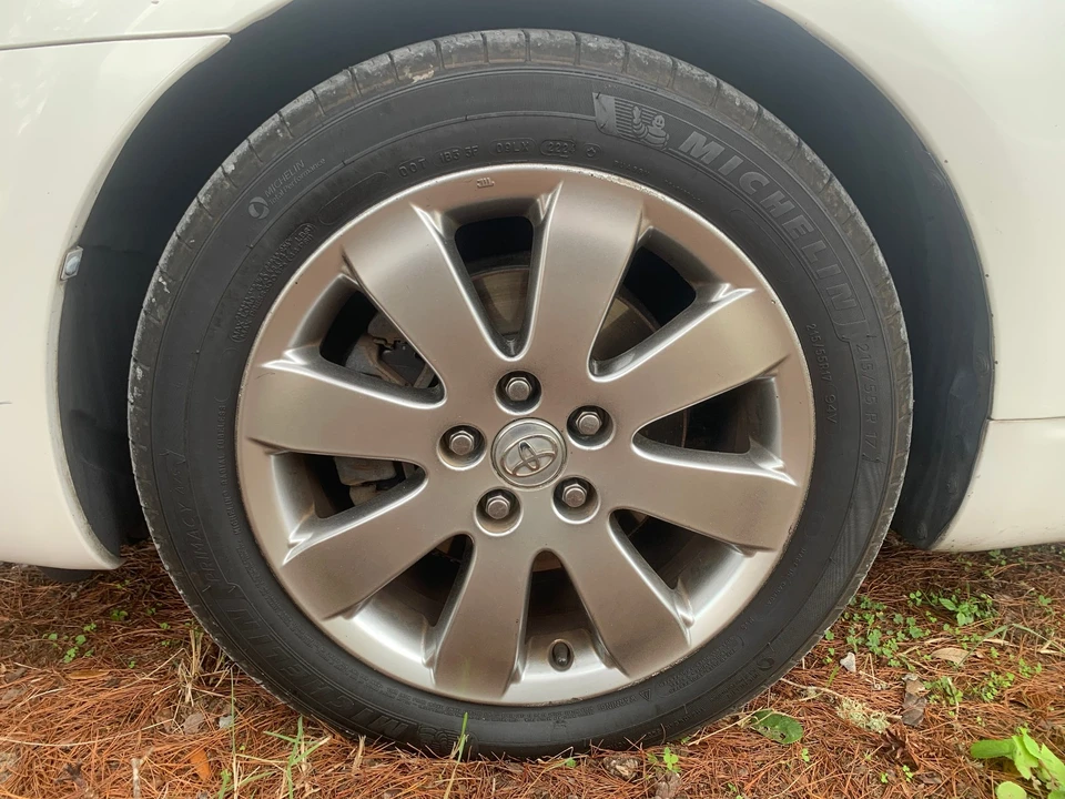 2005 Toyota Avalon 3rd Gen - Image 15 of 21