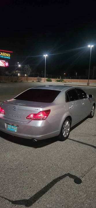 2005 Toyota Avalon 3rd Gen - Image 5 of 19