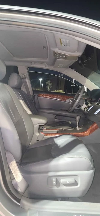 2005 Toyota Avalon 3rd Gen - Image 17 of 19