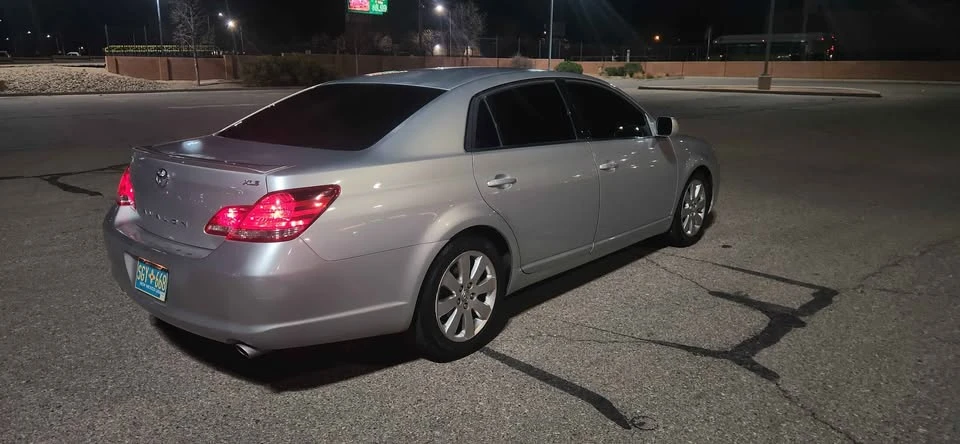 2005 Toyota Avalon 3rd Gen - Image 7 of 19