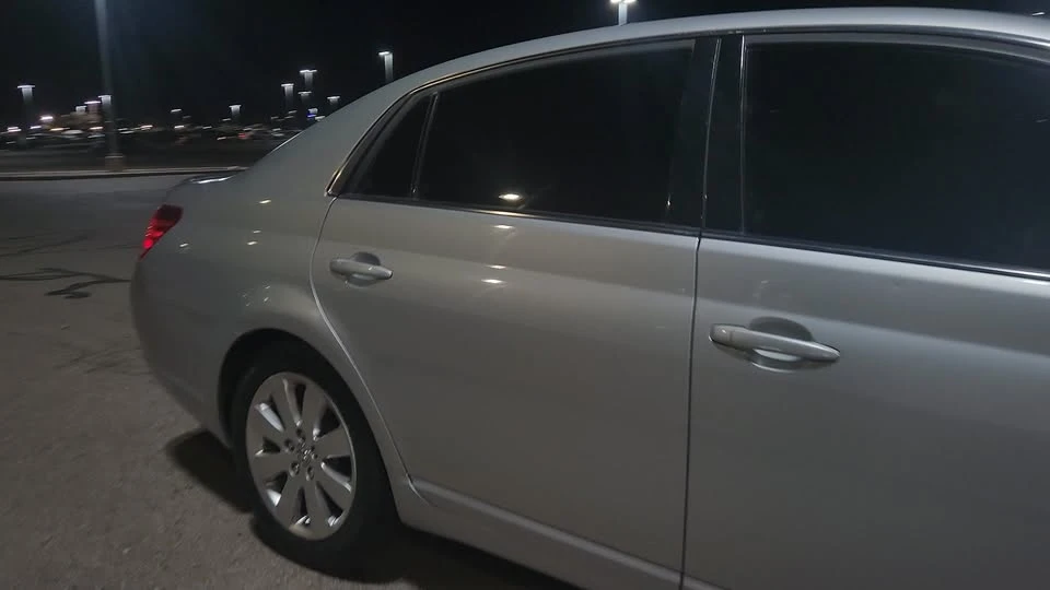 2005 Toyota Avalon 3rd Gen - Image 19 of 19
