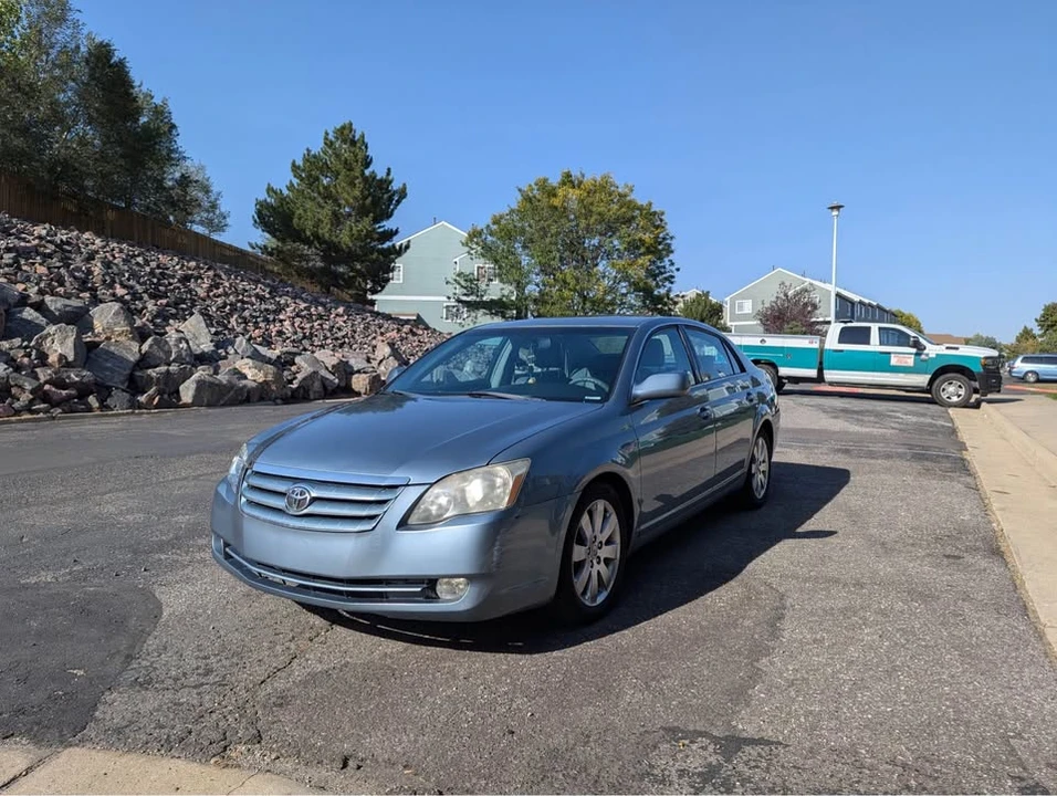 2005 Toyota Avalon 3rd Gen - Image 6 of 9