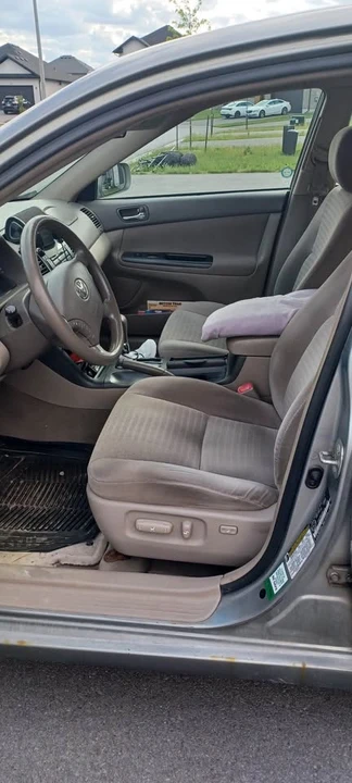 2005 Toyota Camry 5th Gen - Image 2 of 11