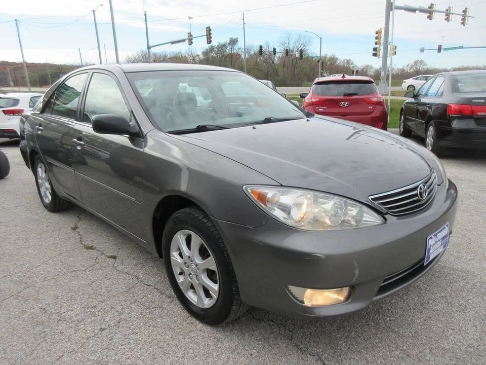 2005 Toyota Camry 5th Gen - Image 3 of 19