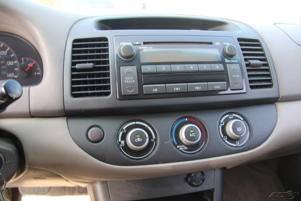 2005 Toyota Camry 5th Gen - Image 18 of 21
