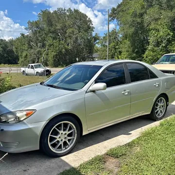 2005 Toyota Camry CE Sedan 4D