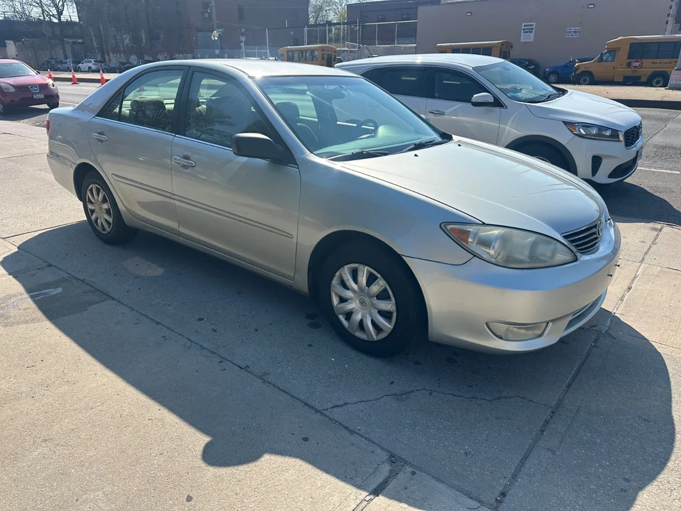2005 Toyota Camry 5th Gen - Image 9 of 21