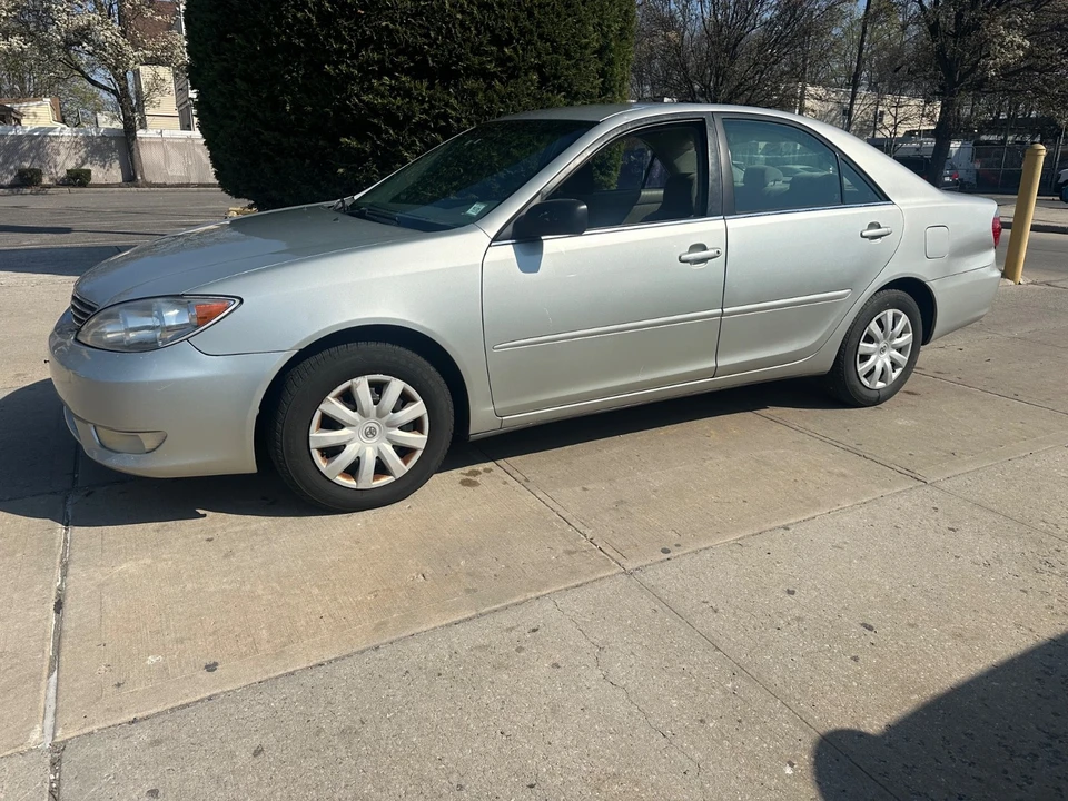 2005 Toyota Camry 5th Gen - Image 3 of 21