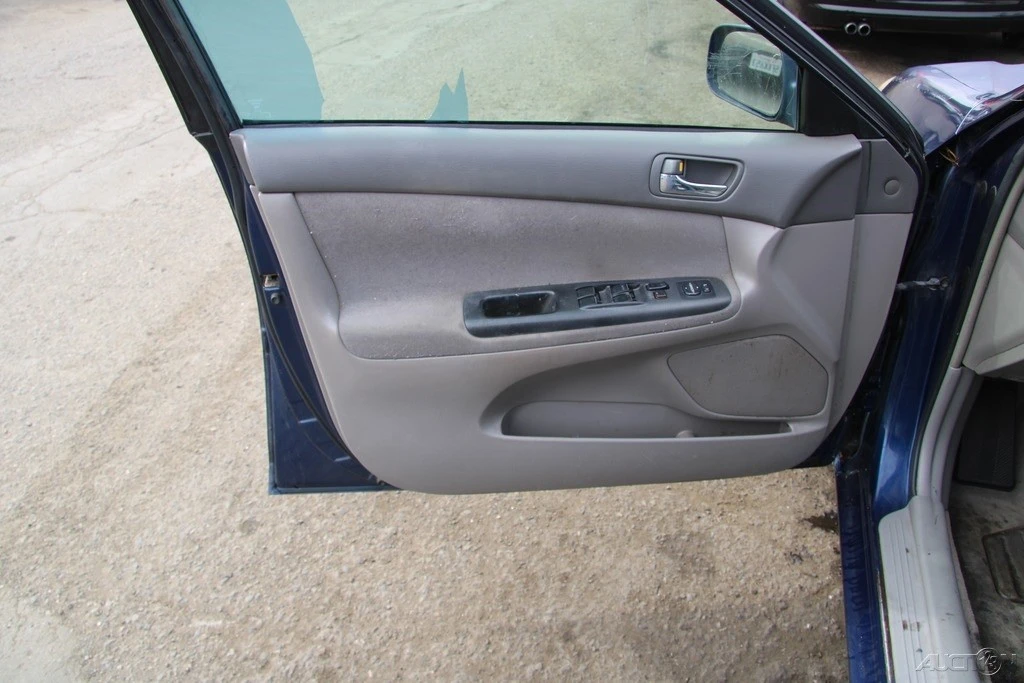 2005 Toyota Camry 5th Gen - Image 11 of 21
