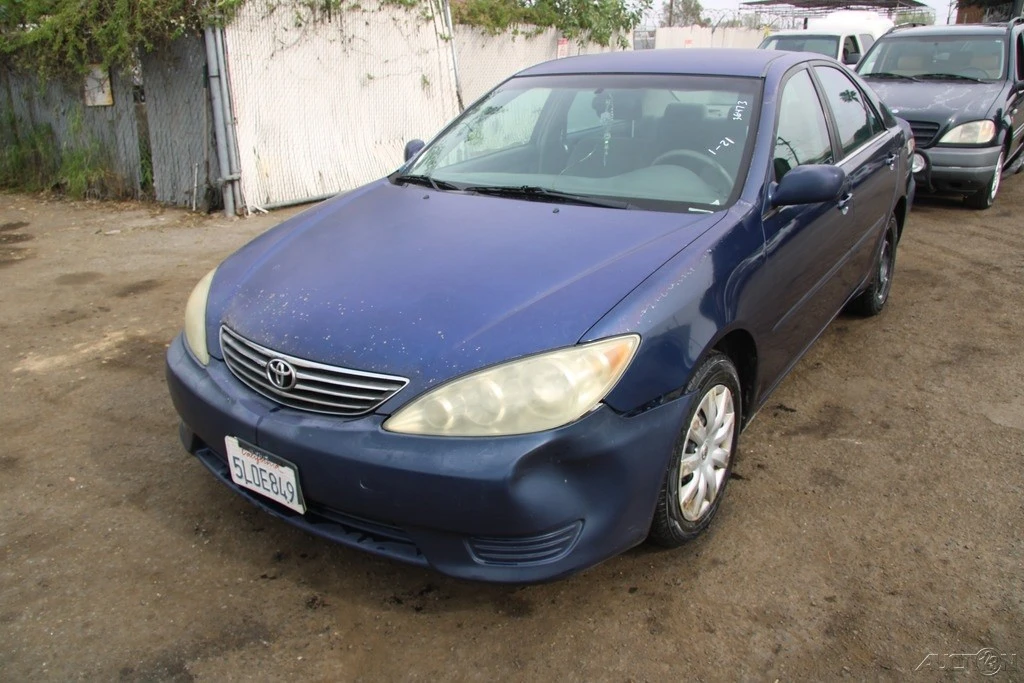 2005 Toyota Camry 5th Gen - Image 2 of 21